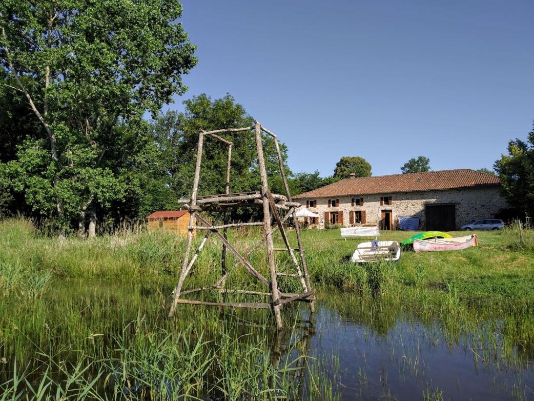 La Tribu De Lavaud Bed & Breakfast Saint-Quentin-sur-Charente Bagian luar foto